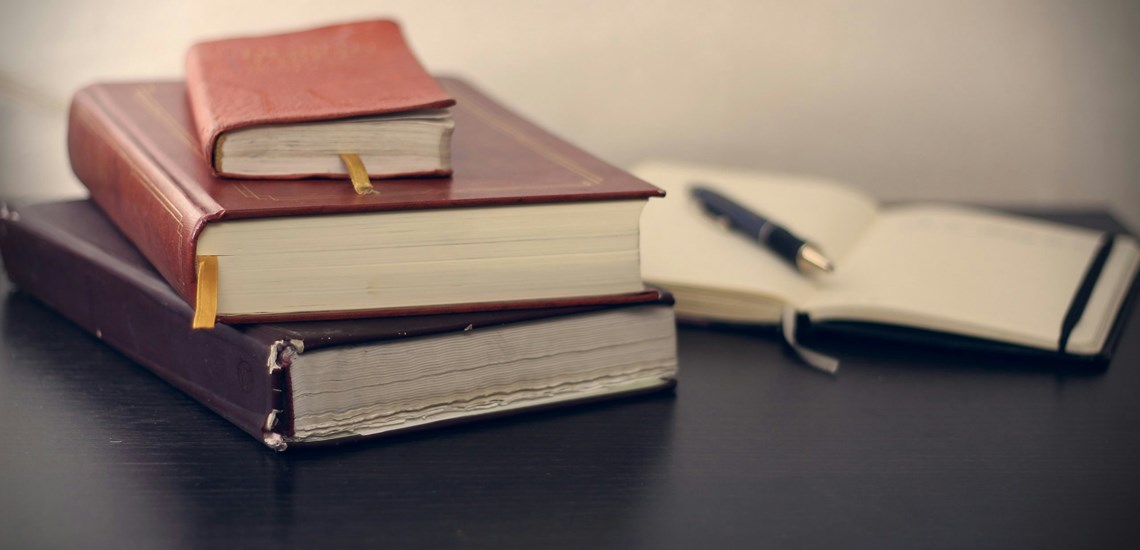 accountancy-books-tax-year-end-checklist